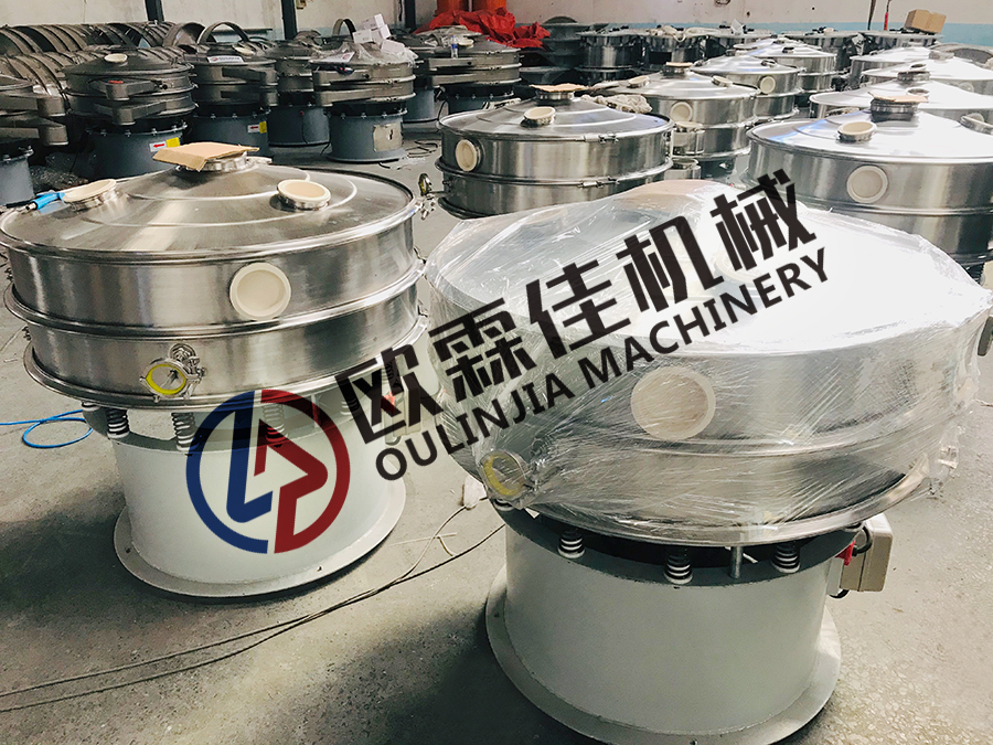 石墨超聲波振動篩等待交付中